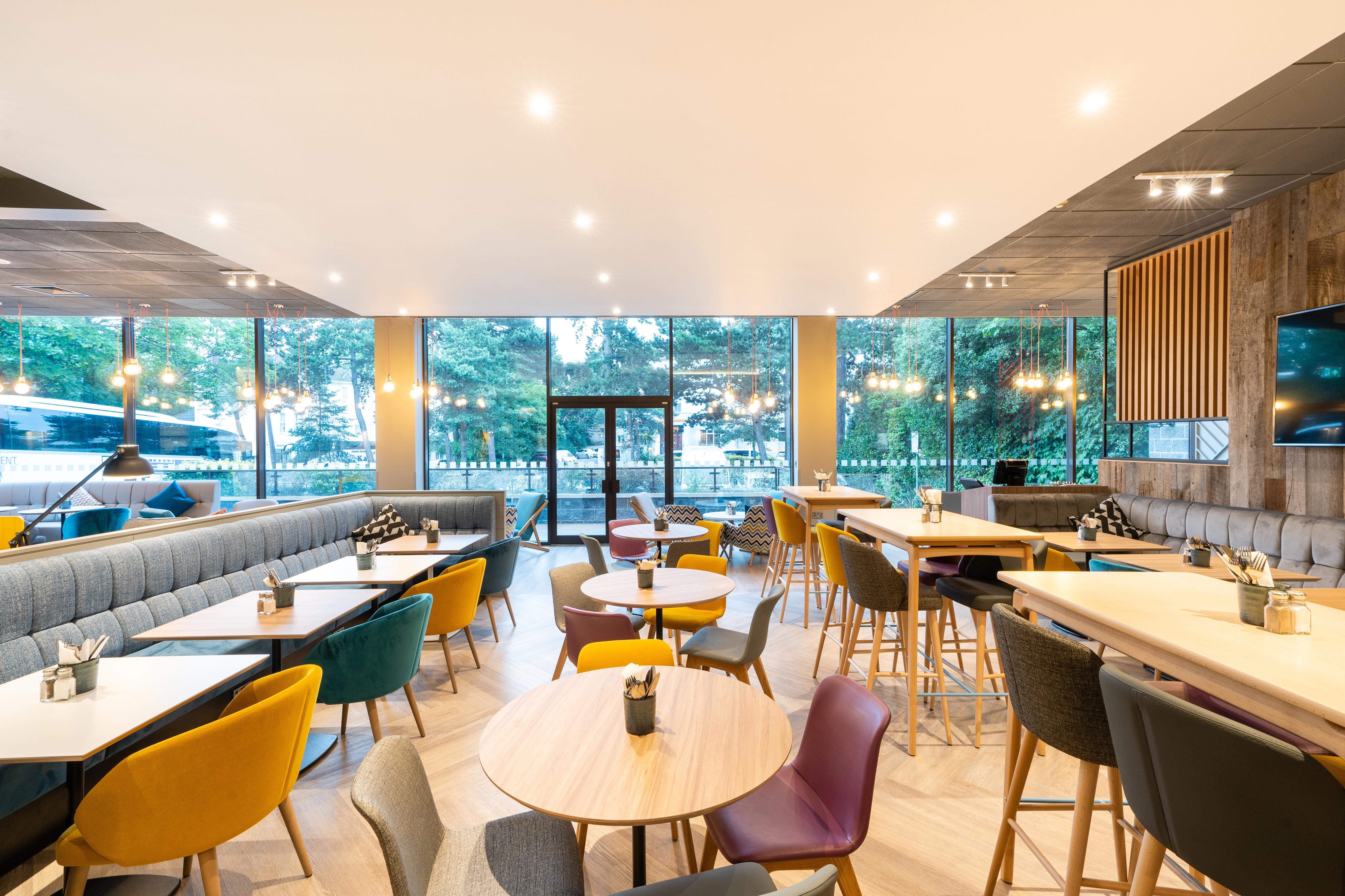Holiday Inn Bournemouth By Ihg Exteriér fotografie